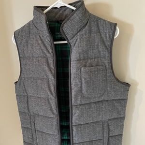 Vineyard Vines Puffer Vest